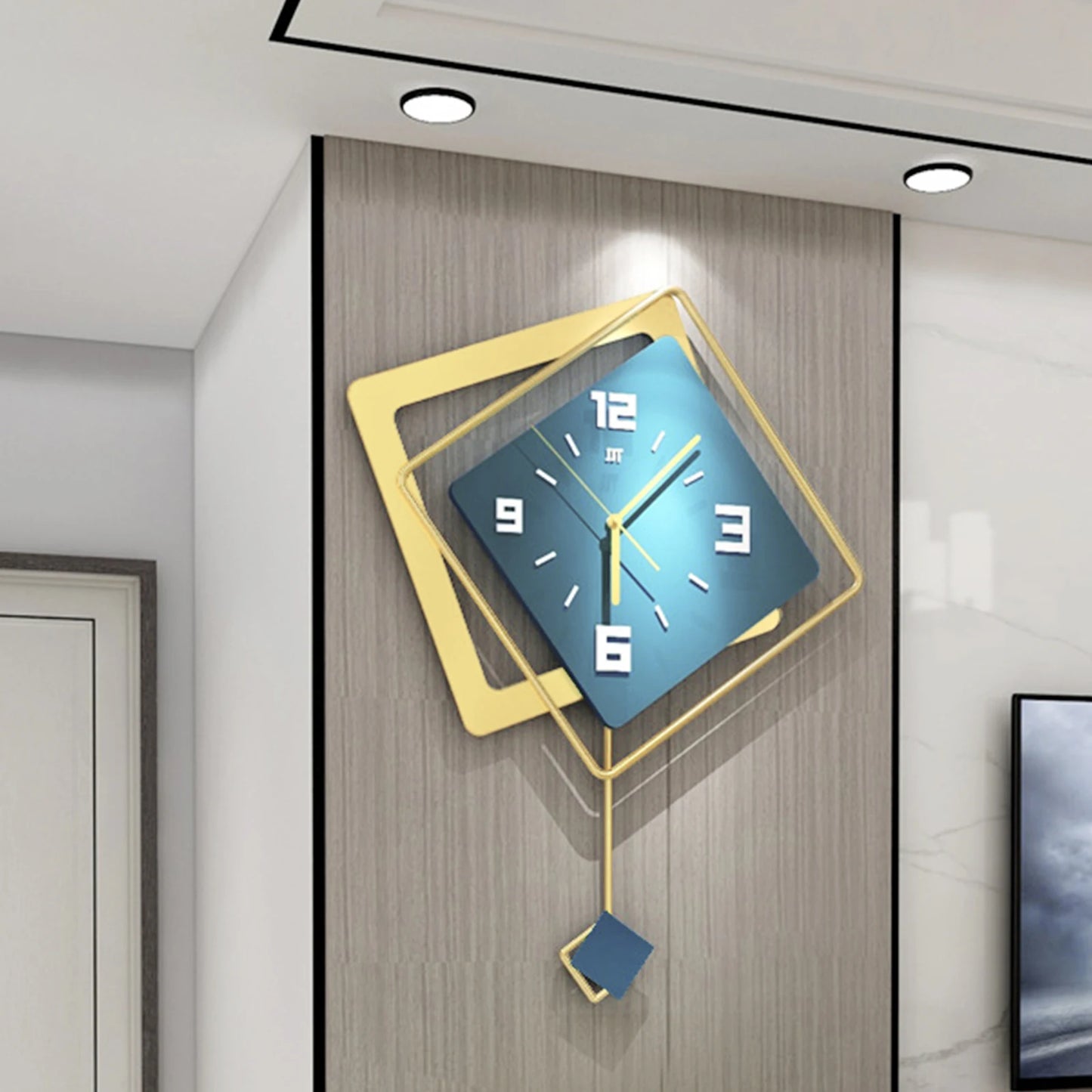 Modern Metal Wall Clock with Silent Movement